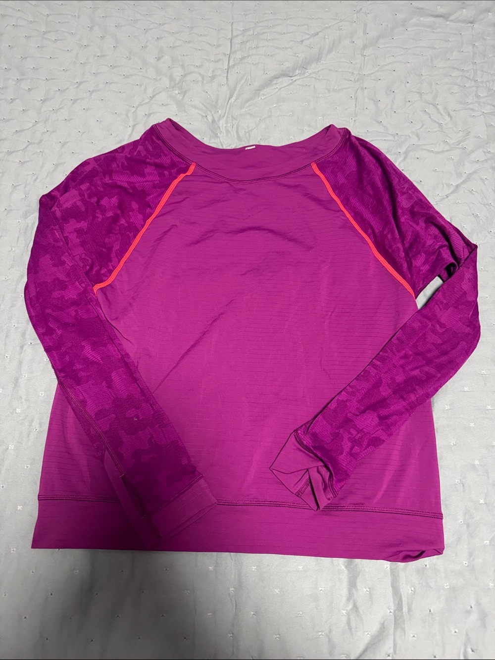 lululemon athletica Long Sleeve Active Top - no tag but most likely size 10